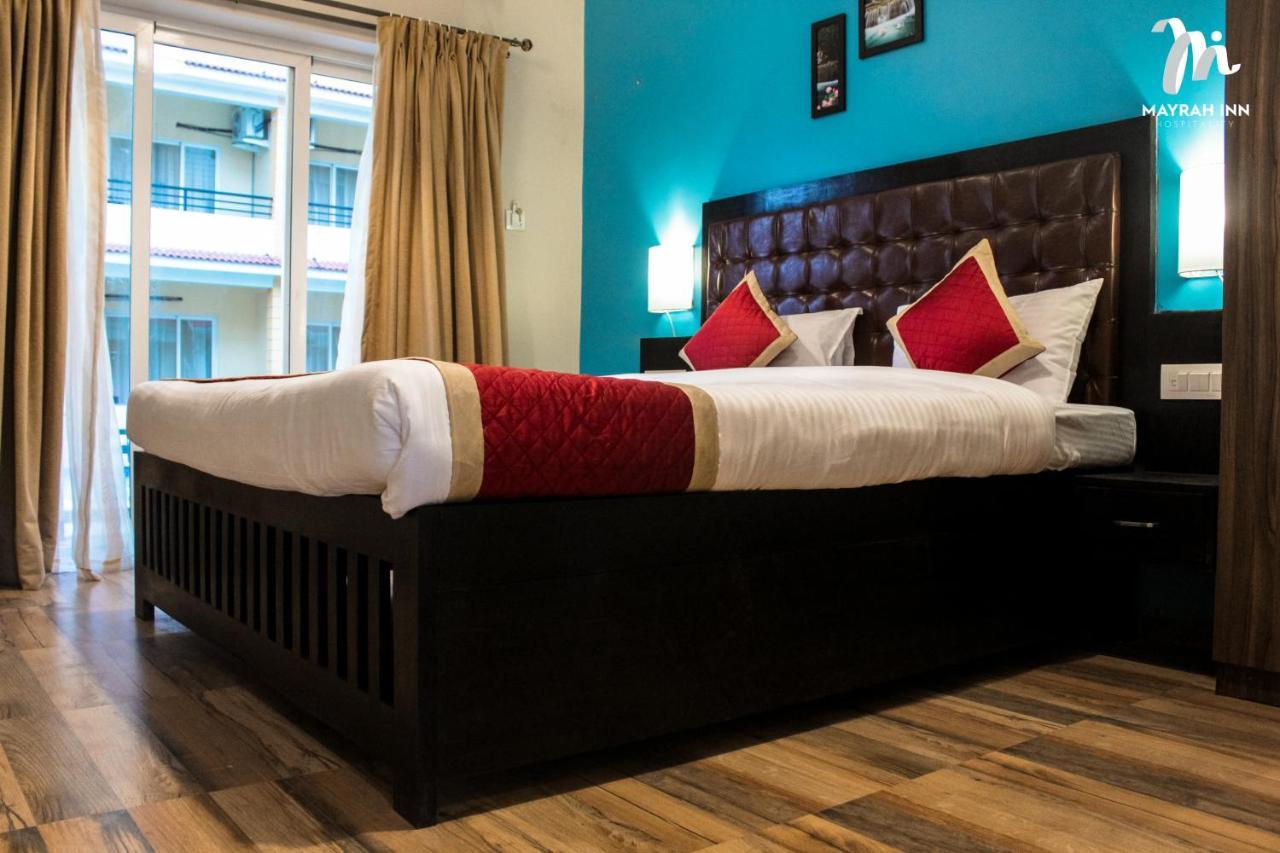 Royale Nirvana Resort Арпора Екстериор снимка